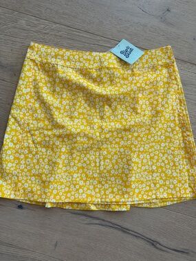 RIPSKIRT HAWAII 🌺 Length 1 Daisy Yellow Size Small Skirt Coverup